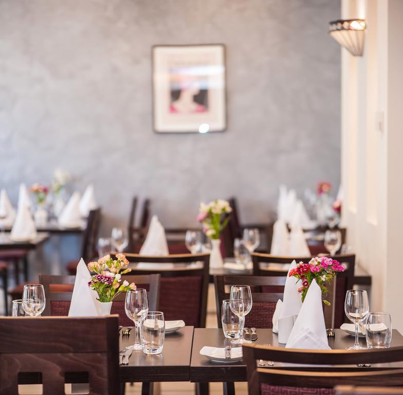 Mannin Hotel Douglas Eksteriør bilde