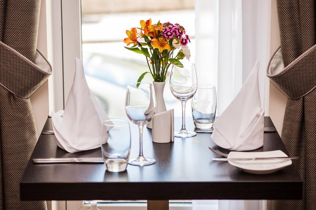 Mannin Hotel Douglas Eksteriør bilde